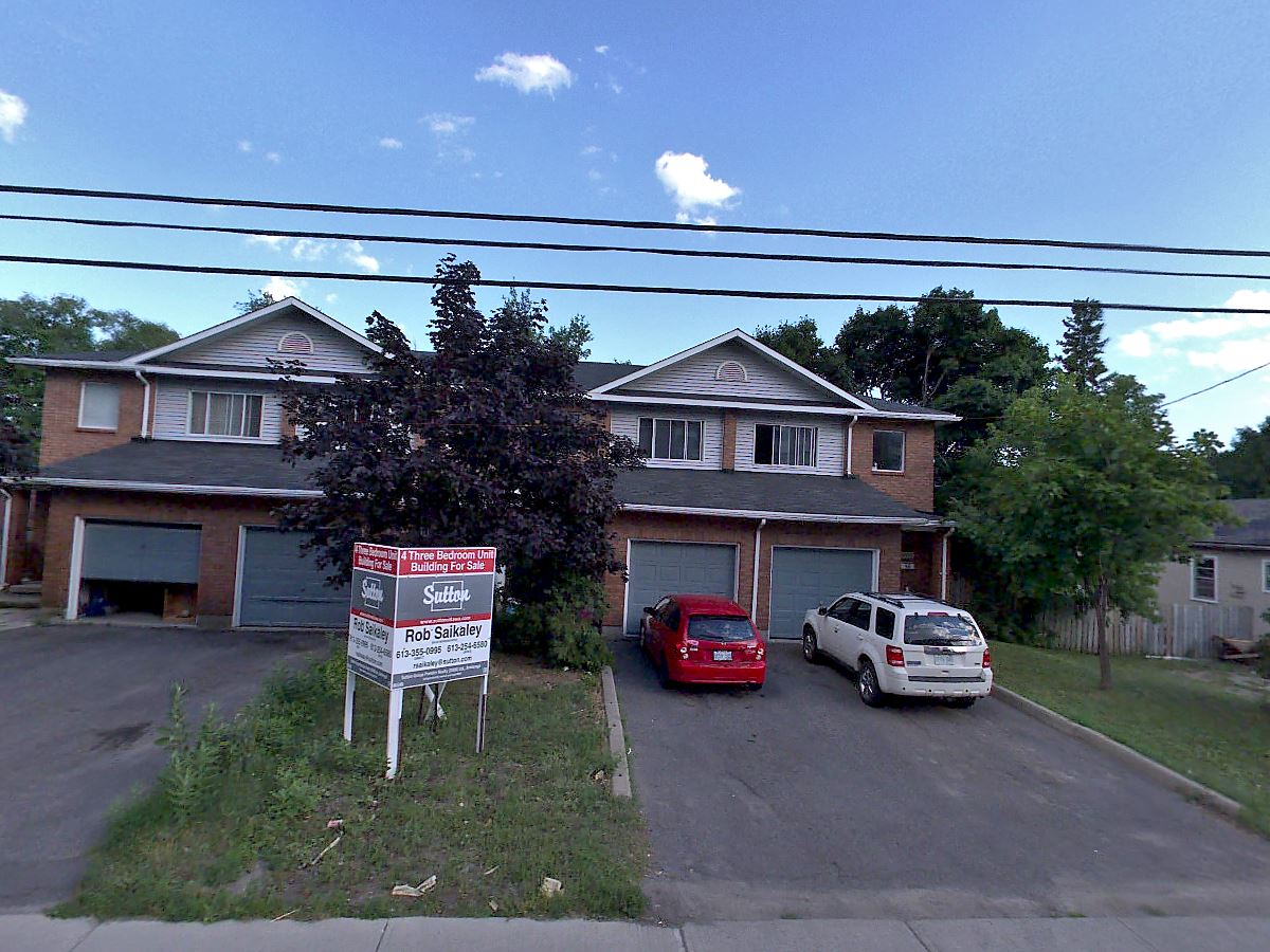1462-1468 Baseline Road