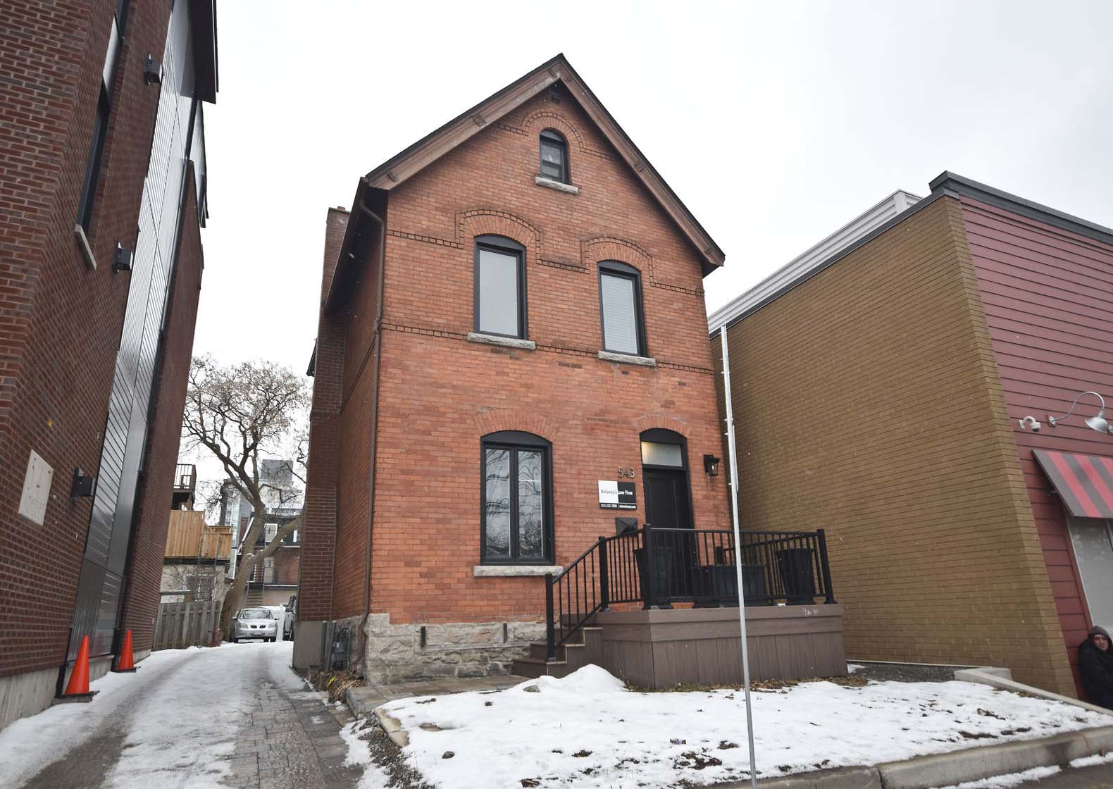 543 Somerset Street West